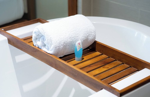 Sawangan Hotel | VOUK Hotel & Suites