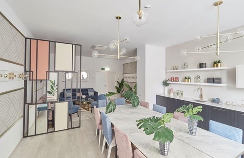 El Besos i el Maresme Apartment | Vrbo Property