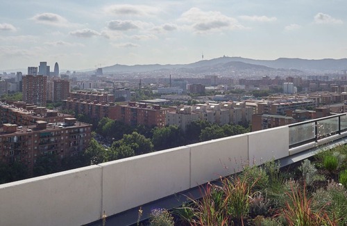 El Besos i el Maresme Apartment | Vrbo Property