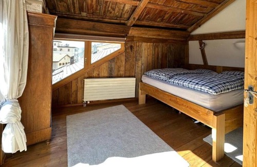 Sent Apartment | Vrbo Property