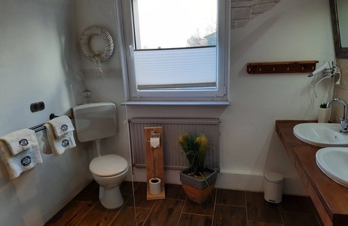 Berensch Apartment | Vrbo Property
