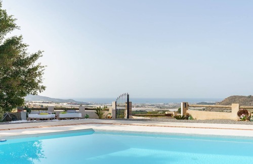 Motril Cottage | Vrbo Property