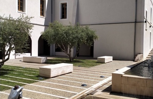 Auvillar House | Vrbo Property