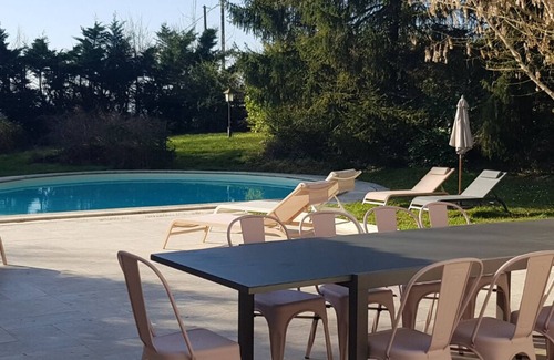 Bergerac Cottage | Vrbo Property