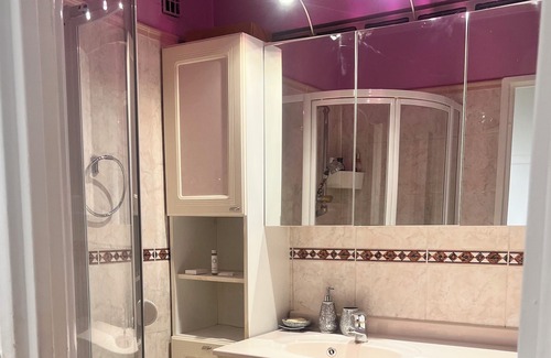 Bagneux Apartment | Vrbo Property