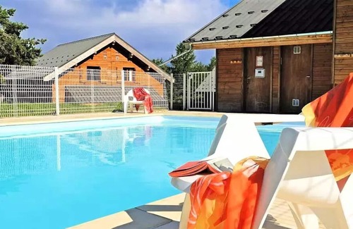 La Joue du Loup Ski Chalet | Vrbo Property