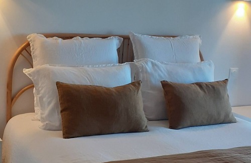 Publier Bed & Breakfast | Vrbo Property