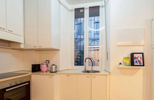 Tricolore Apartment | Vrbo Property