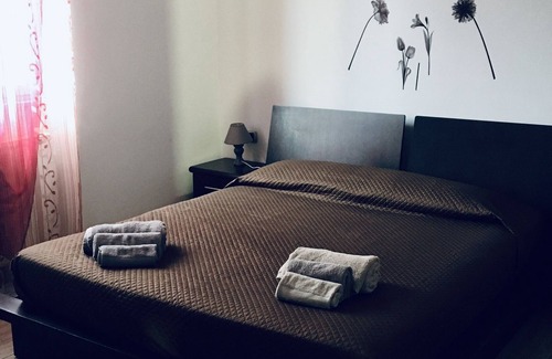 Quartiere XXIII Alessandrino House | Vrbo Property