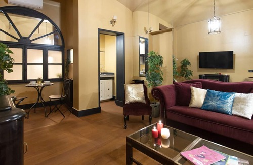 Rione XVI Ludovisi Apartment | Vrbo Property
