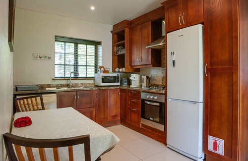 Raithby House | Vredenburg Manor House