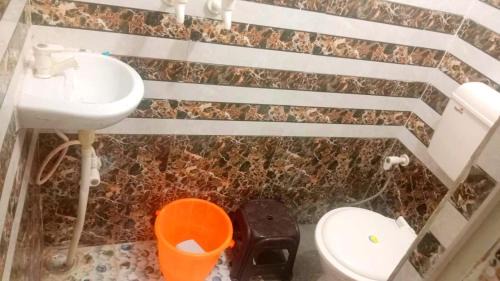Mathura Apartment | Vrinda Homestay