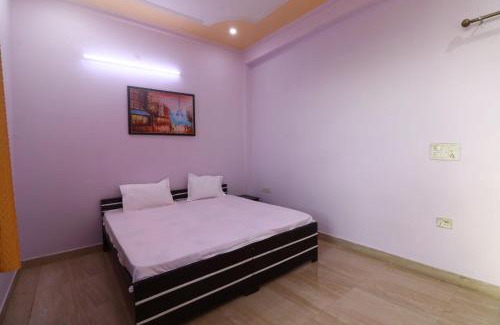 Mathura Apartment | Vrinda Homestay