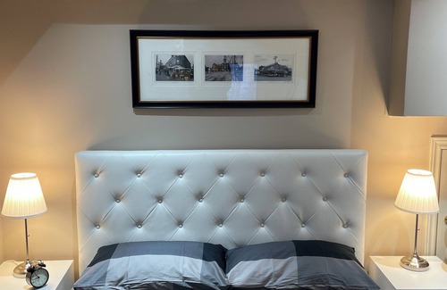 Willowdale House | VS-NorthYork Center-Workare-More Restaurant-Free Parking-Tranquil Retreat Suite