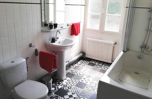 Excideuil Bed & Breakfast | Vue du Château D'excideuil