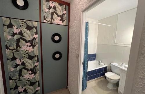 Metz Apartment | Vue sur Jardin Parking Ascenseur Un-Séjour-à-Part