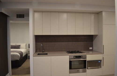 Adelaide Central Business District Apartment | VUEonKW
