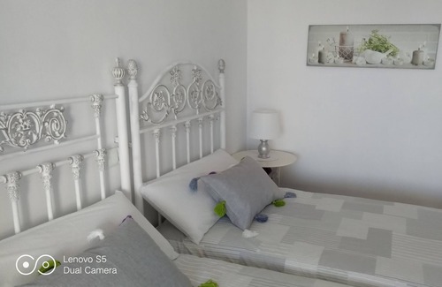 Solana del Matorral Apartment | Vv.casafaromar 9 teleworking front the beach, Wi-Fi Air /Condt..