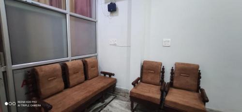 Mathura House | Vyas Homestay- upto 10 guests