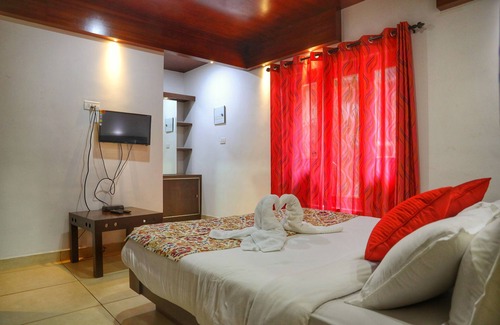 Kunnathidavaka Hotel | Vythiri Wild Forest Resort
