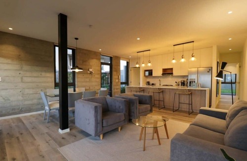 Pisco Apartment | w*| 3BR Cove with Terrace in Paracas