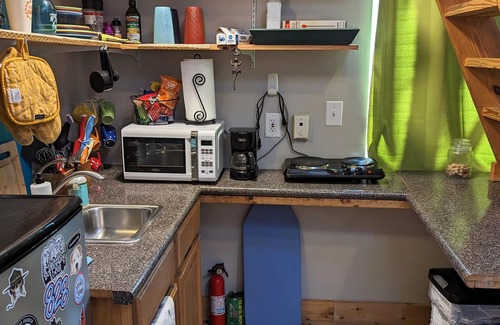 Asheville House | W Avl Tiny Home, Pet Friendly, Close to Downtown