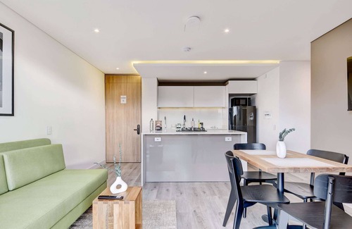 San Patricio Apartment | w* | Cozy 2BR w/Balcony in Santa Barbara