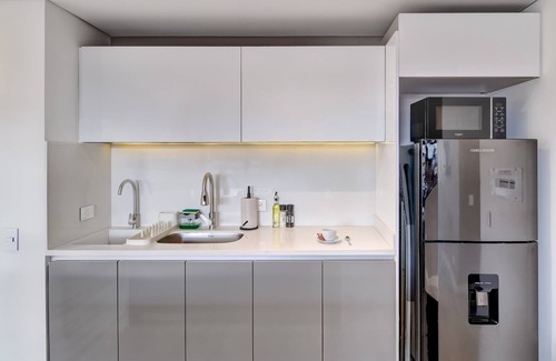 San Patricio Apartment | w* | Cozy 2BR w/Balcony in Santa Barbara