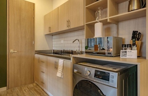 Laureles Apartment | w* | Divine Loft w/balcony and ac in Laureles