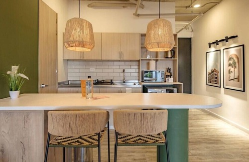 Laureles Apartment | w* | Divine Loft w/balcony and ac in Laureles