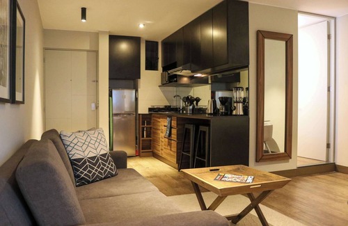 Chacarilla-Santa Cruz Apartment | w* | Elegant Loft in San Isidro