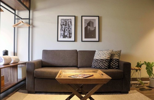 Chacarilla-Santa Cruz Apartment | w* | Elegant Loft in San Isidro
