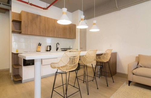 Laureles Apartment | w* | Fabulous and Comfortable Loft with AC in Laureles