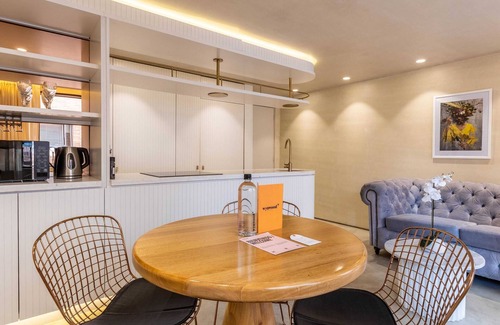 Chico Reservado Apartment | w* | Modern 1BR Duplex in Parque 93