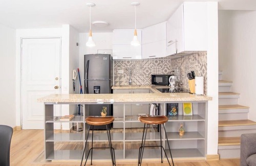 Chico Reservado Apartment | w* | Trendy Duplex in Parque 93