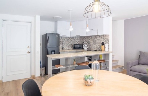 Chico Reservado Apartment | w* | Trendy Duplex in Parque 93