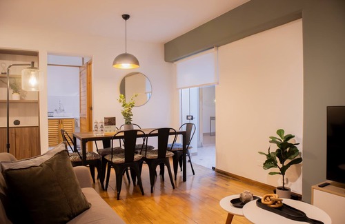 Leuro Apartment | w* | Warmwood & Bright 2BR in Miraflores
