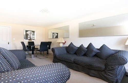 North Shields Apartment | W2WH Stunning 2 bed Tynemouth apartment
