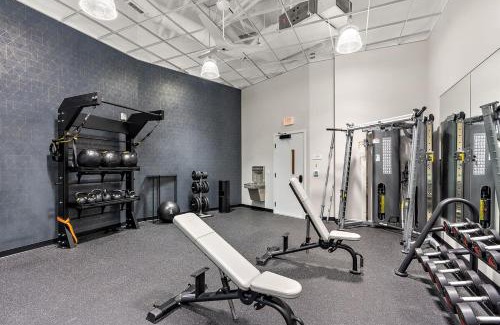 Downtown Minneapolis Apartment | W413 Stylish Luxury 1Bedroom In Downtown Minneapolis, Minutes From Minneapolis Convention Center & US Bank Arena