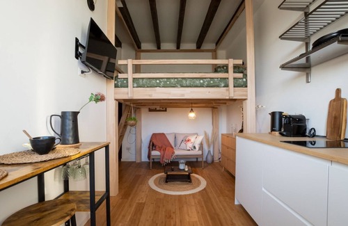 Turro House | Wabi Sabi Studio next to M1t