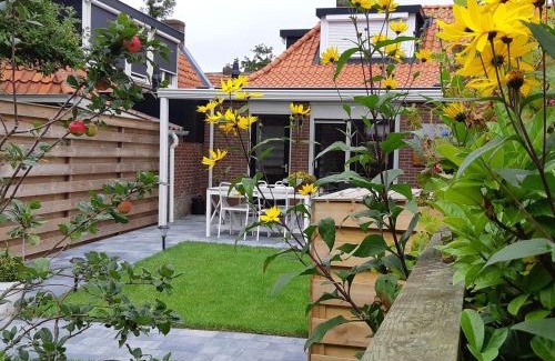 Paesens-Moddergat House | Wad'nGeluk