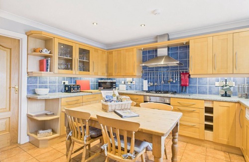 Wadebridge Apartment | Wadebridge Retreat – Sleeps 6, Ensuite Rooms