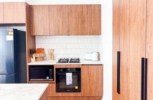 Wagga Wagga Apartment | Wagga Central | Spring Escape | Sleeps 6
