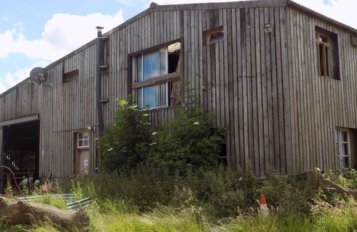Compton Martin Apartment | Wagon at Fernhill Farm
