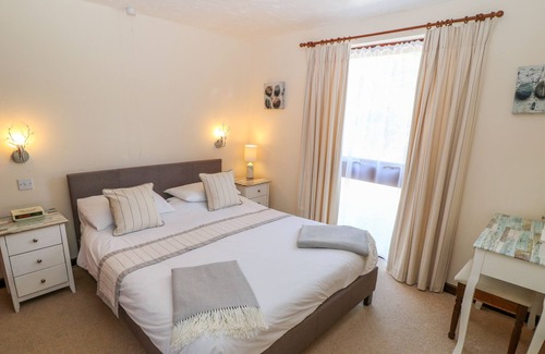 Holsworthy House | WAGTAIL, pet friendly, with a garden in Ashwater