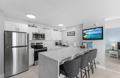 Waikiki Apartment | Waikiki Banyan 1BR