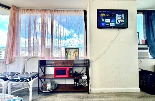 Waikiki Apartment | Waikiki Compact Family Room 10Guests /2 Studio/2Full bathroom