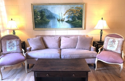 Waikiki Apartment | ~Waikiki~ LOWEST RATES IN AREA ~ 1 Bedroom ~ Fully Furn ~ Blocks to Beach ~