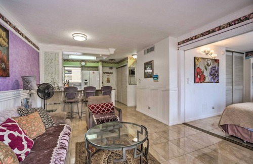 McCully - Moiliili Condo | Waikiki: Walking Distance 30 Night Minimum