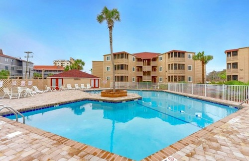 Ocean Drive Condo | Waipani D13 - Beach is Just Across the Street